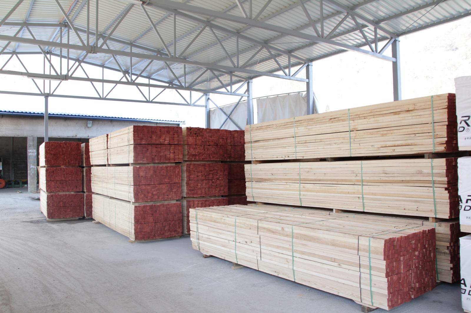 Sawn timber ready for delivery